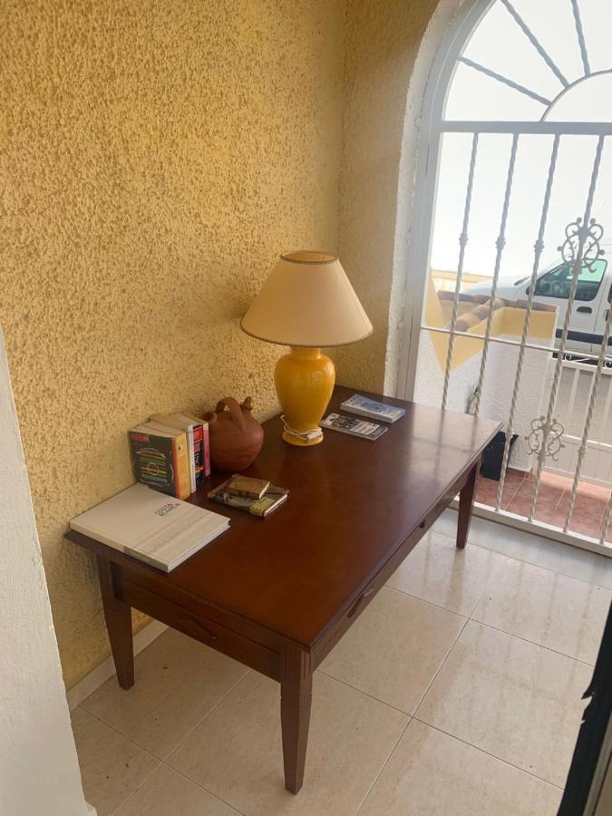 Adosado Tranquilo Con Piscina Y Vistas Al Mar Apartamento Puerto Marino Exterior foto
