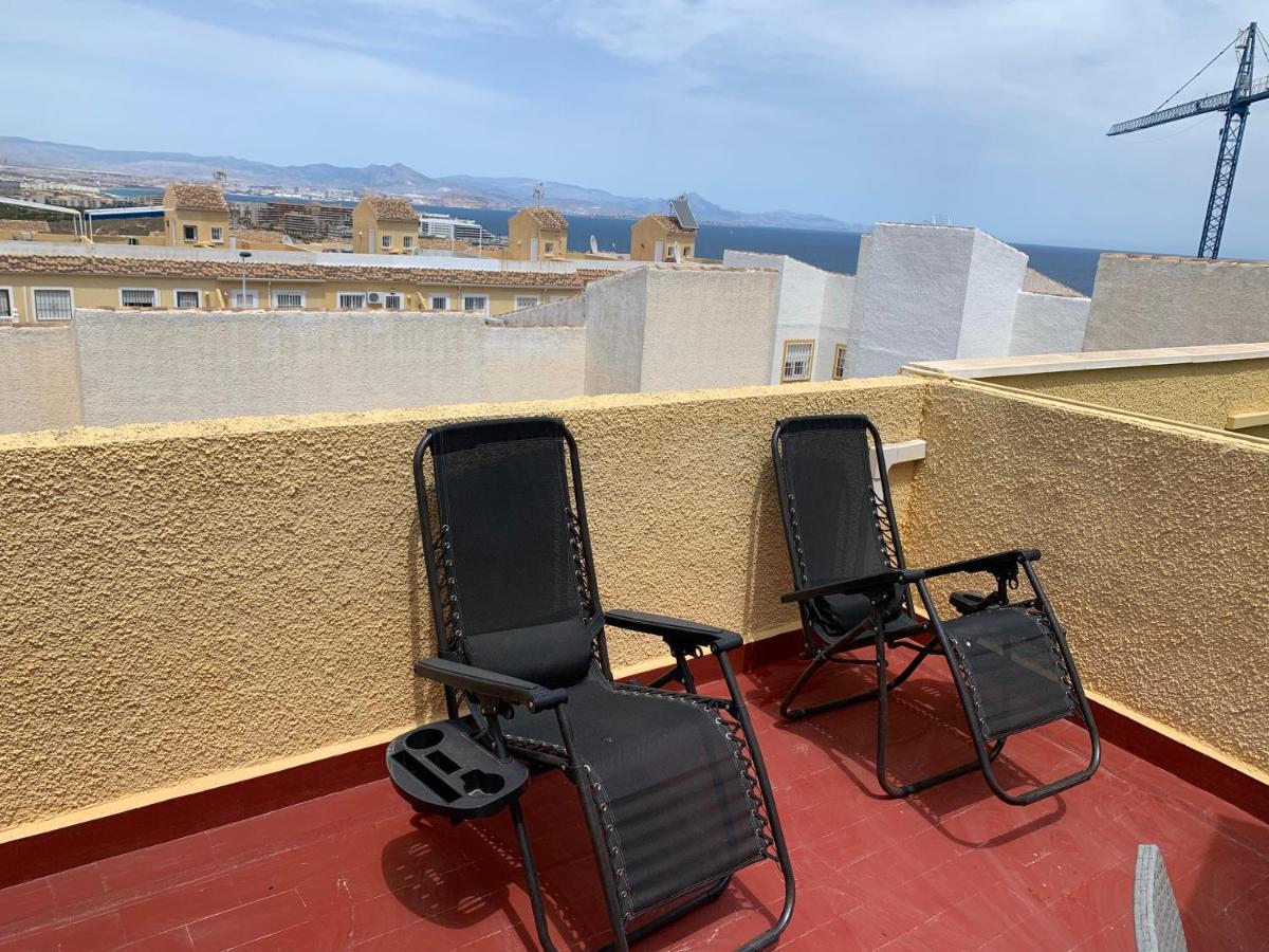 Adosado Tranquilo Con Piscina Y Vistas Al Mar Apartamento Puerto Marino Exterior foto