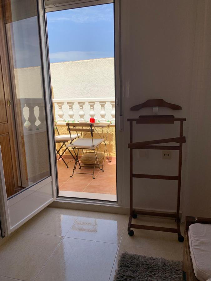 Adosado Tranquilo Con Piscina Y Vistas Al Mar Apartamento Puerto Marino Exterior foto